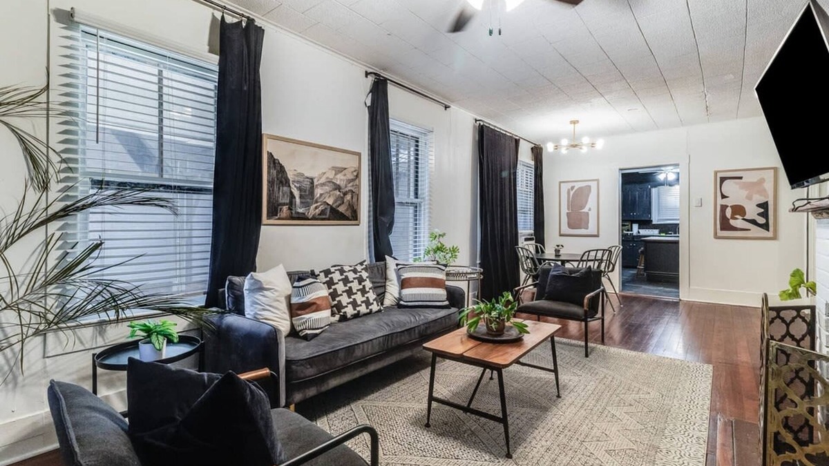 Freetown - Port Rico House | Spacious 4BR Retreat in the Heart of Lafayette