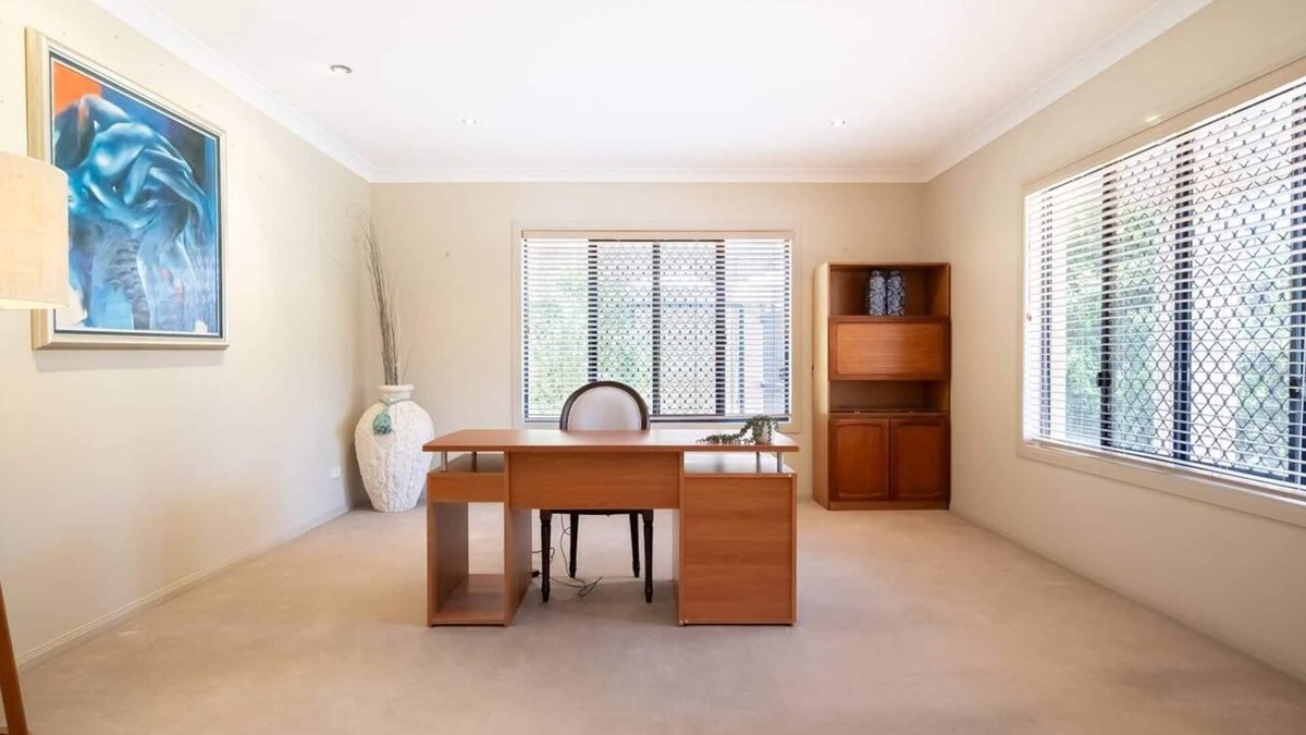 Upper Mount Gravatt House | Spacious 5BR | Prime Upper Mt Gravatt Location!