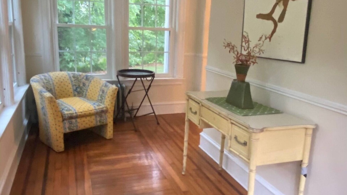 Kingston House | Spacious 5-bedroom house in charming South Kingstown with WiFi, AC