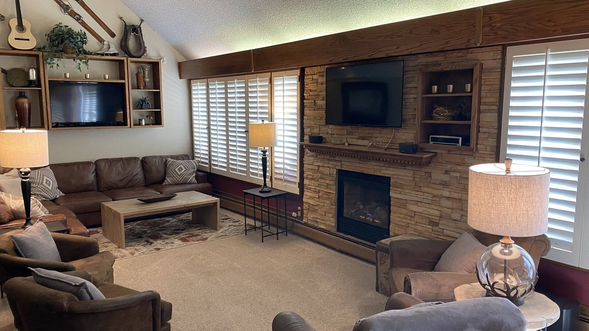 East Village at Copper Condo | Spacious 5 Bedroom, 3 bathroom Ski-in Ski-Out Copper Mountain, Colorado