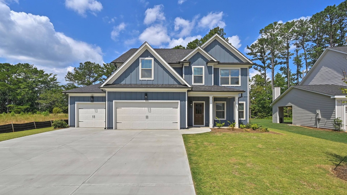 Lawrenceville House | Spacious 5-bedroom house with outdoor fireplace near Pleasant Hill!