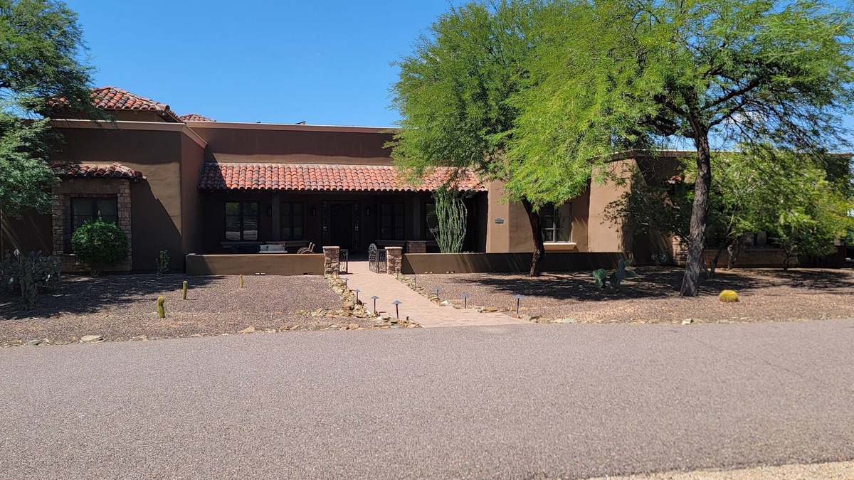 Desert View Village House | Spacious 5-bedroom house with AC, fitness room in charming Cave Creek