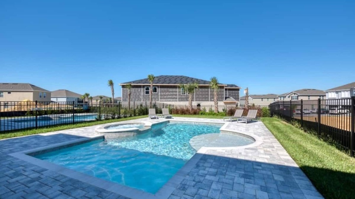 West Kissimmee House | Spacious 5-bedroom home with a Private Pool