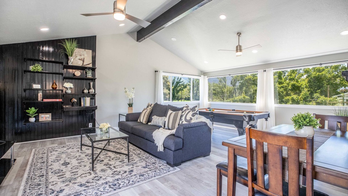 Sandy House | Spacious 5-Bedroom Home Near Mountains in Salt Lake City
