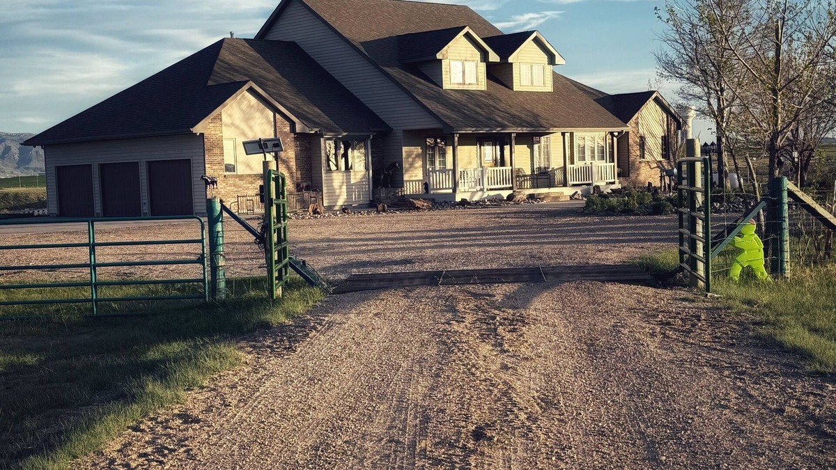 Casper House | Spacious 5-bedroom house with WiFi, AC in Weat Casper
