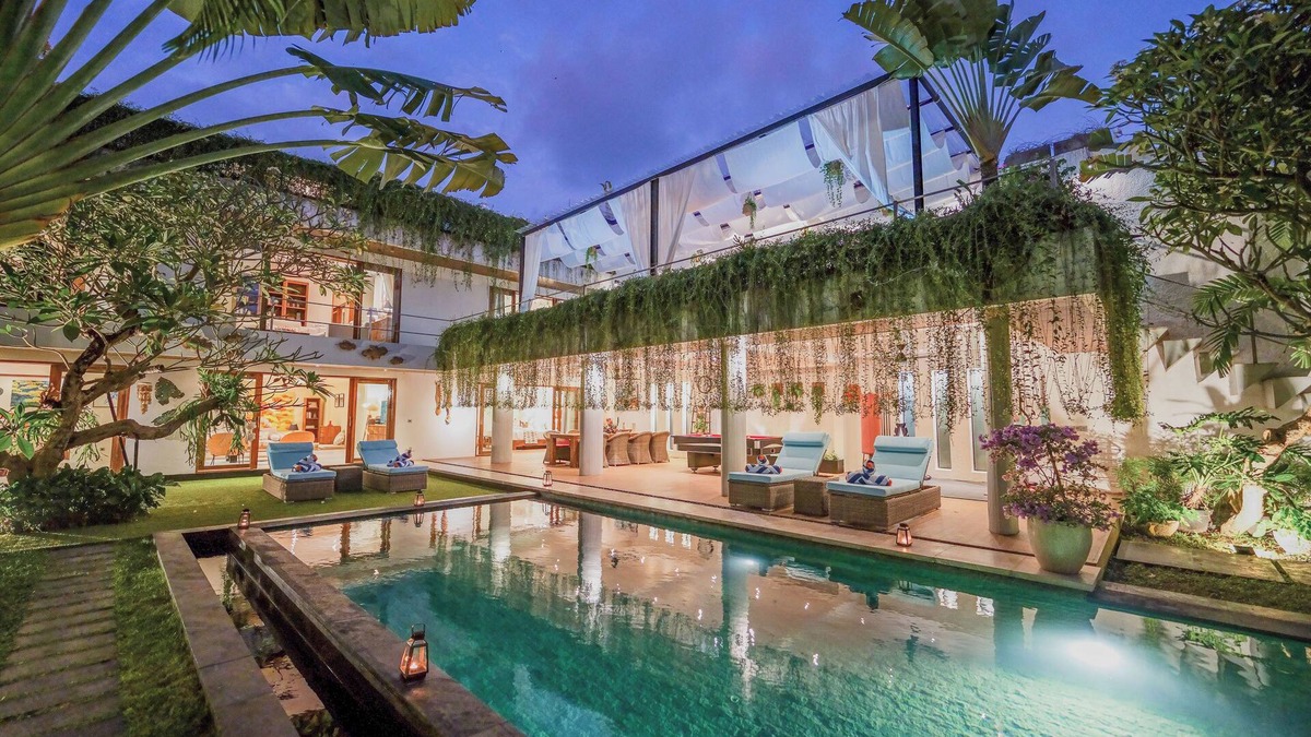 Babakan Villa | Spacious, 5 Bedroom with Garden View in Canggu