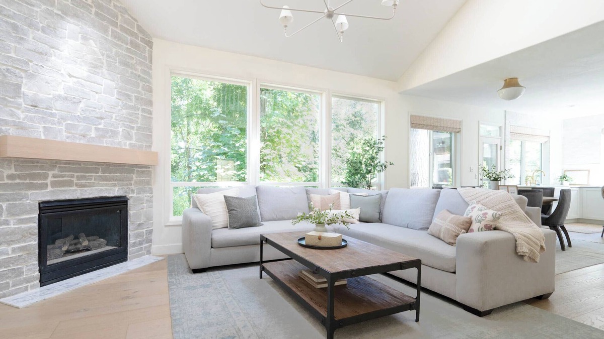 Wilsonville House | Spacious 5-bedroom house in serene Wilsonville, Pet + Kid Friendly with AC, WiFi