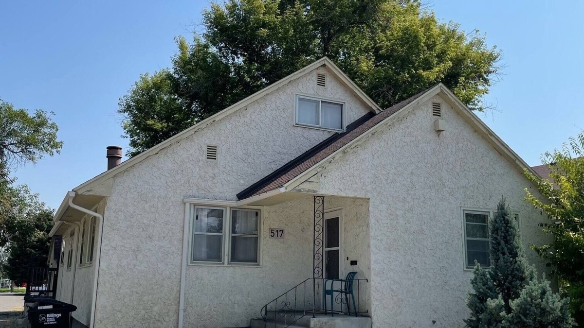 South Side House | Spacious 6-bedroom house with AC, WiFi in charming Billings