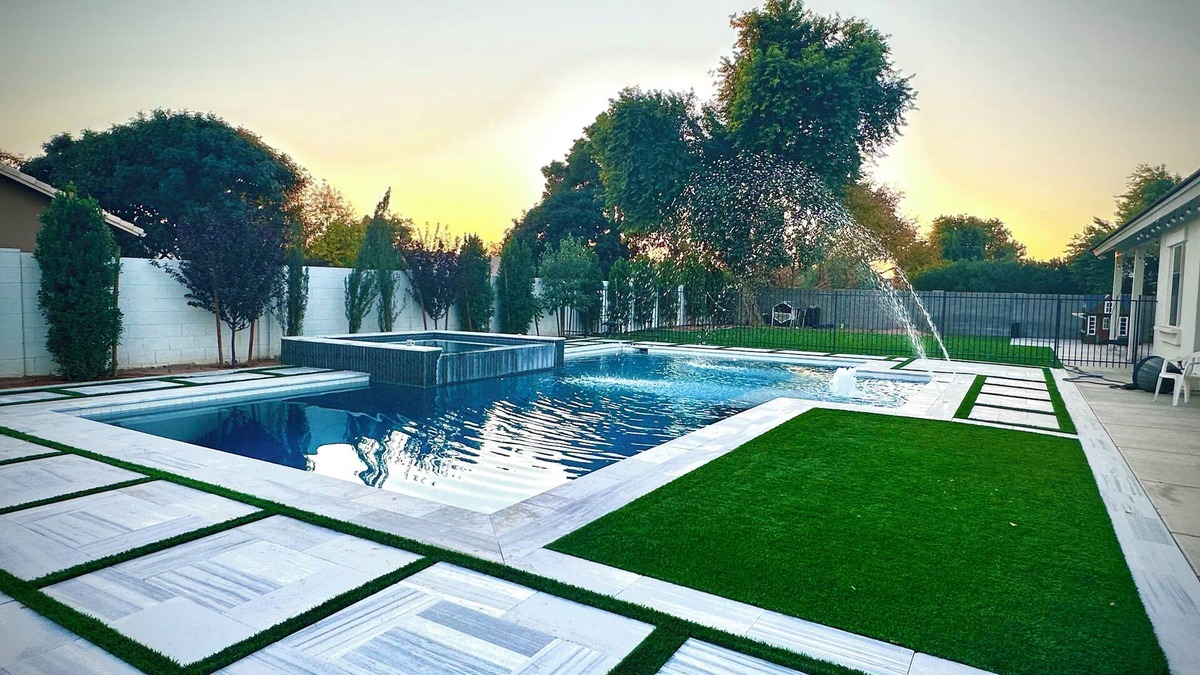 Gilbert House | Spacious 6-bedroom house in Gilbert with AC, WiFi