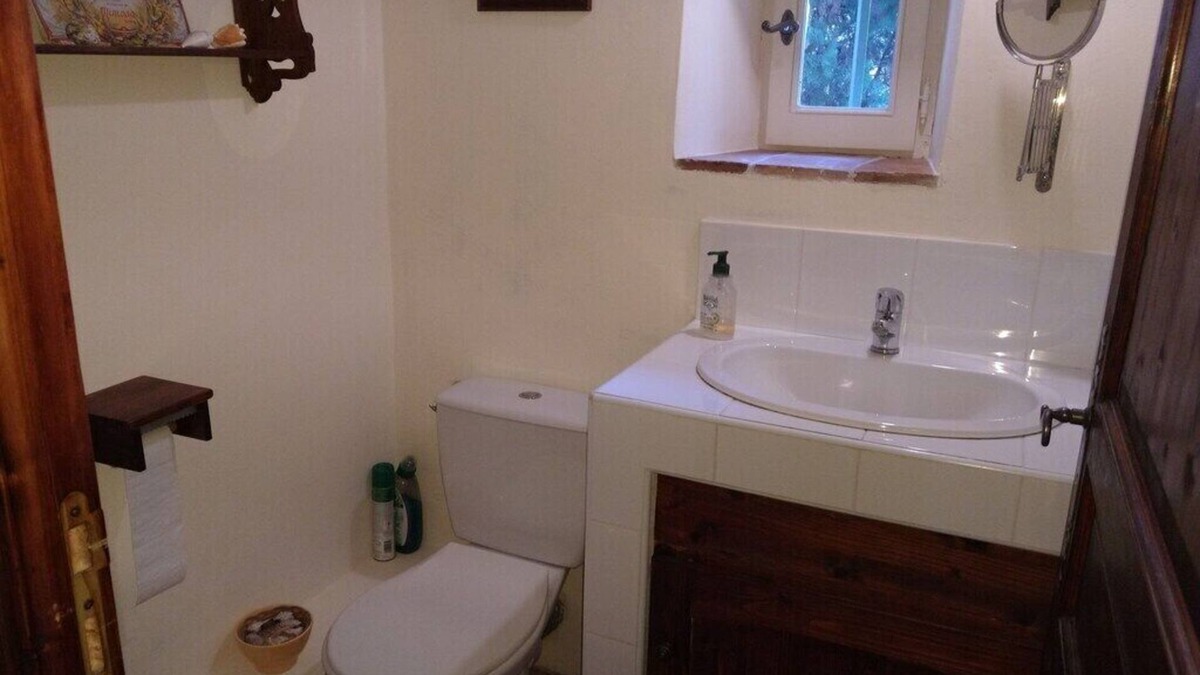 Cancale House | Spacious 6 Persons Close to Shops