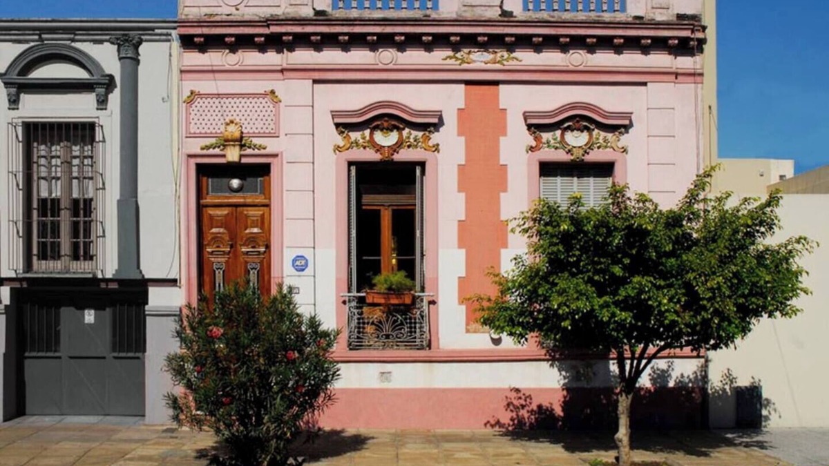Palermo House | Spacious 7-Bedroom luxurious traditional style house for rent in Palermo Viejo