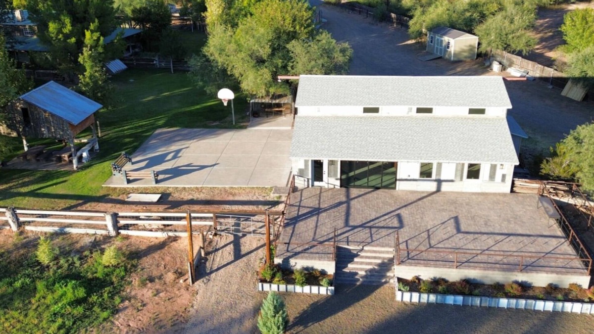 Cottonwood Other | Spacious 8BR Ranch Near Sedona for Groups & Families