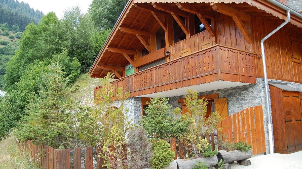 Champagny-en-Vanoise Apartment | Spacious apartment with sauna