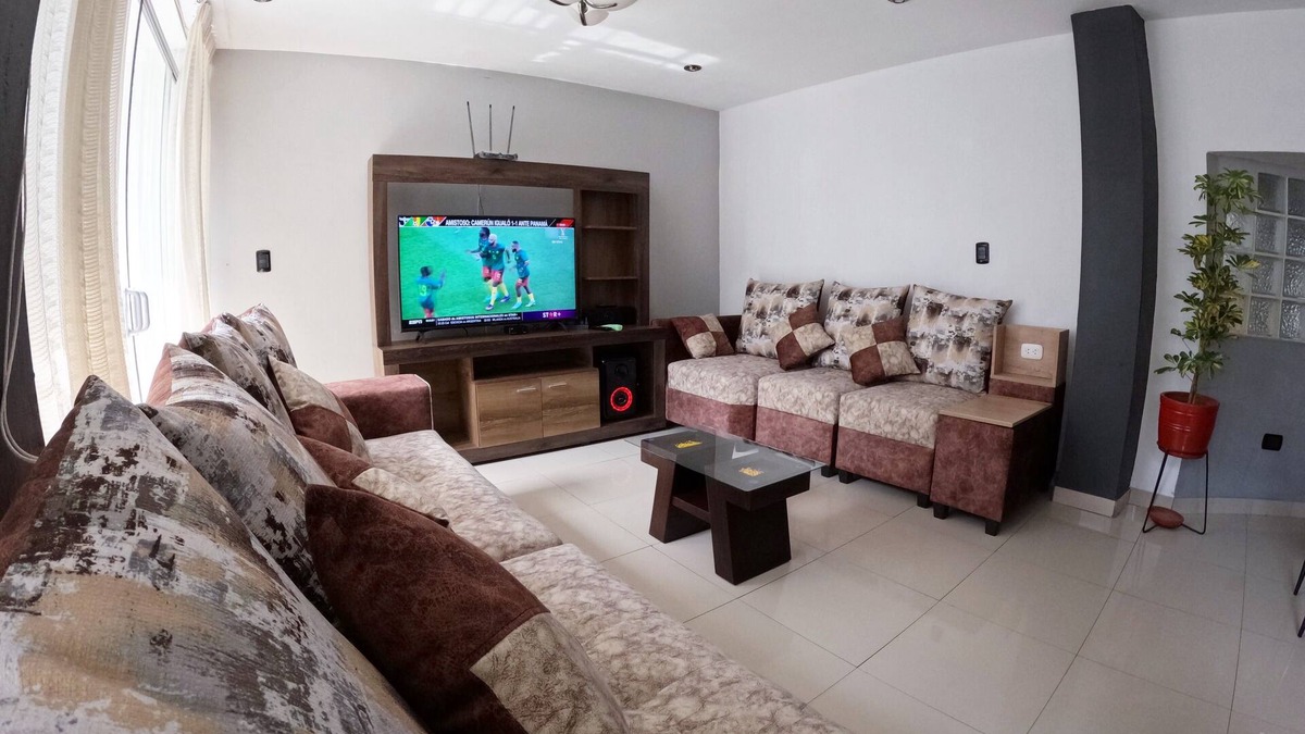 Challapampa - Santa Sofia Apartment | Spacious and beautiful apartment in Arequipa 2nd Floor