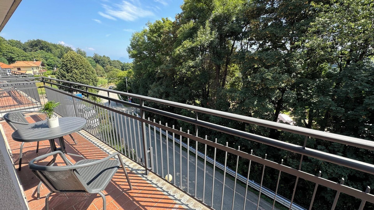 Brovello-Carpugnino Apartment | Spacious and bright apartment with parking space, Wi-FI and relaxing balcony