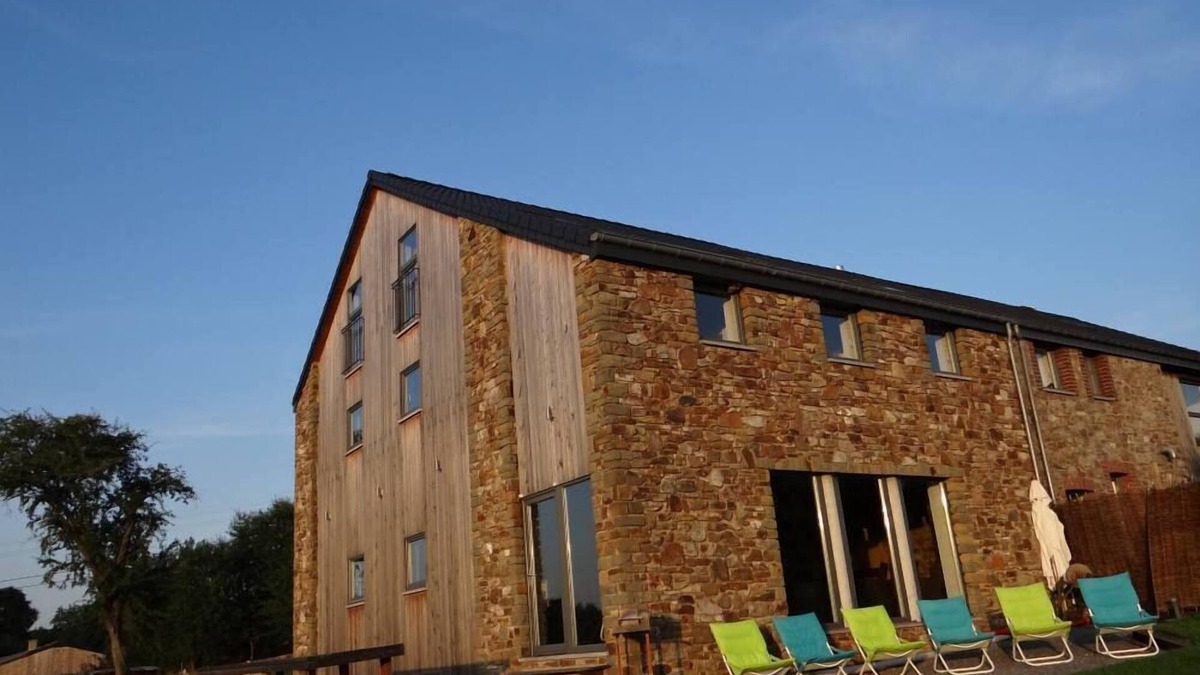 Lignieres Cottage | Spacious and comfortable gîte with garden and very nice view