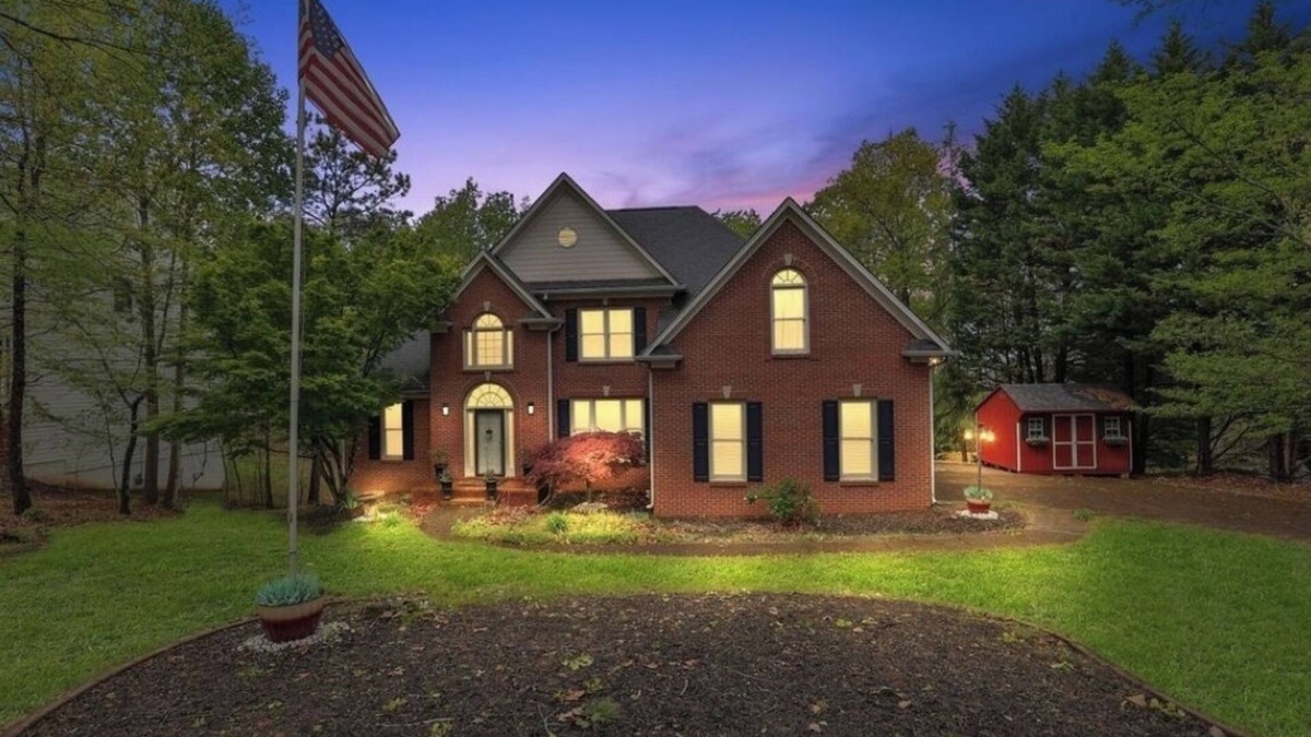 Canton House | Spacious and comfy 4 Bed/3 Full Bath Canton Home!