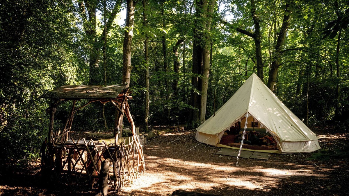 Burghclere RV Rental | Spacious and cosy 6 meter themed Moroccan Bell Tent in a woodland clearing