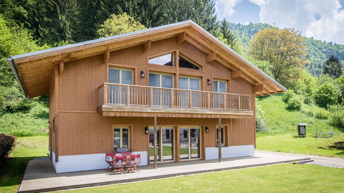 Samoens Ski Chalet | Spacious and luxurious family chalet - Samoens. Grand Massif skiing. Easy access