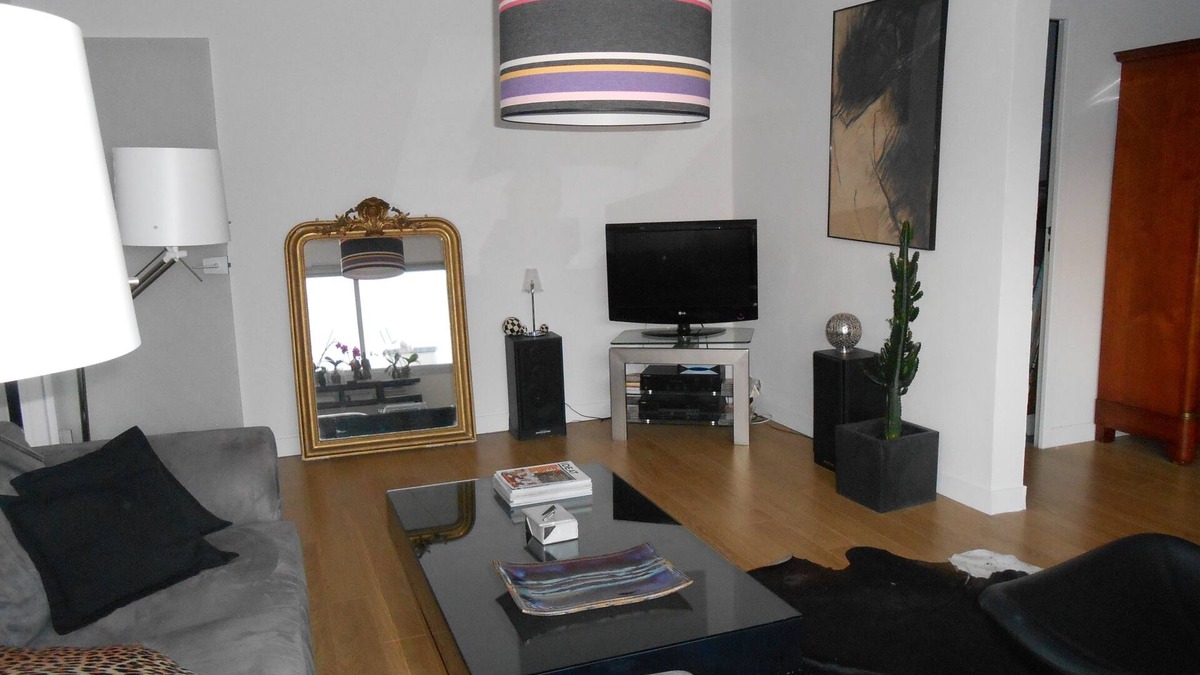 Quartier Malherbe Apartment | Spacious and very bright apartment 80m2
