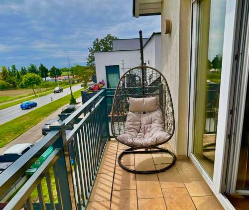 Fohrenhain Apartment | Spacious Apartment with Balcony & Free Parking