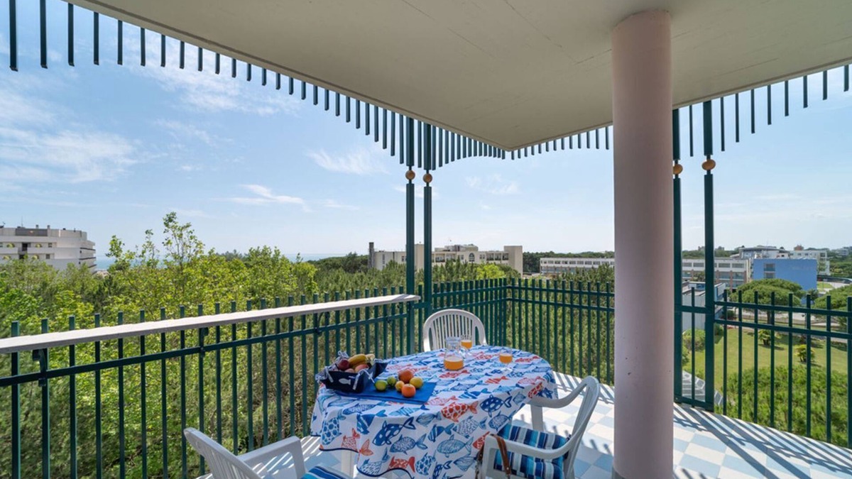 Bibione Lido del Sole Apartment | Spacious apartment for 8 people in Residenza delle Terme by Beahost Rentals