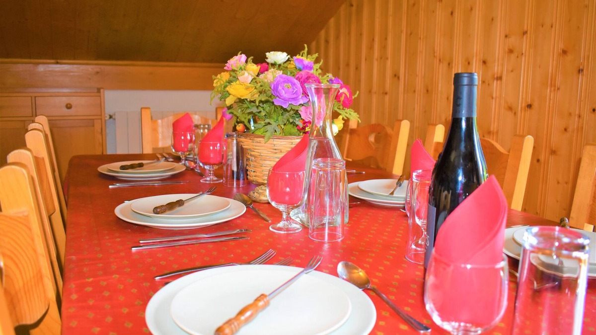 Meribel Centre Apartment | Spacious Apartment In Central Location 108m2 - 5min from Slopes & Town Centre