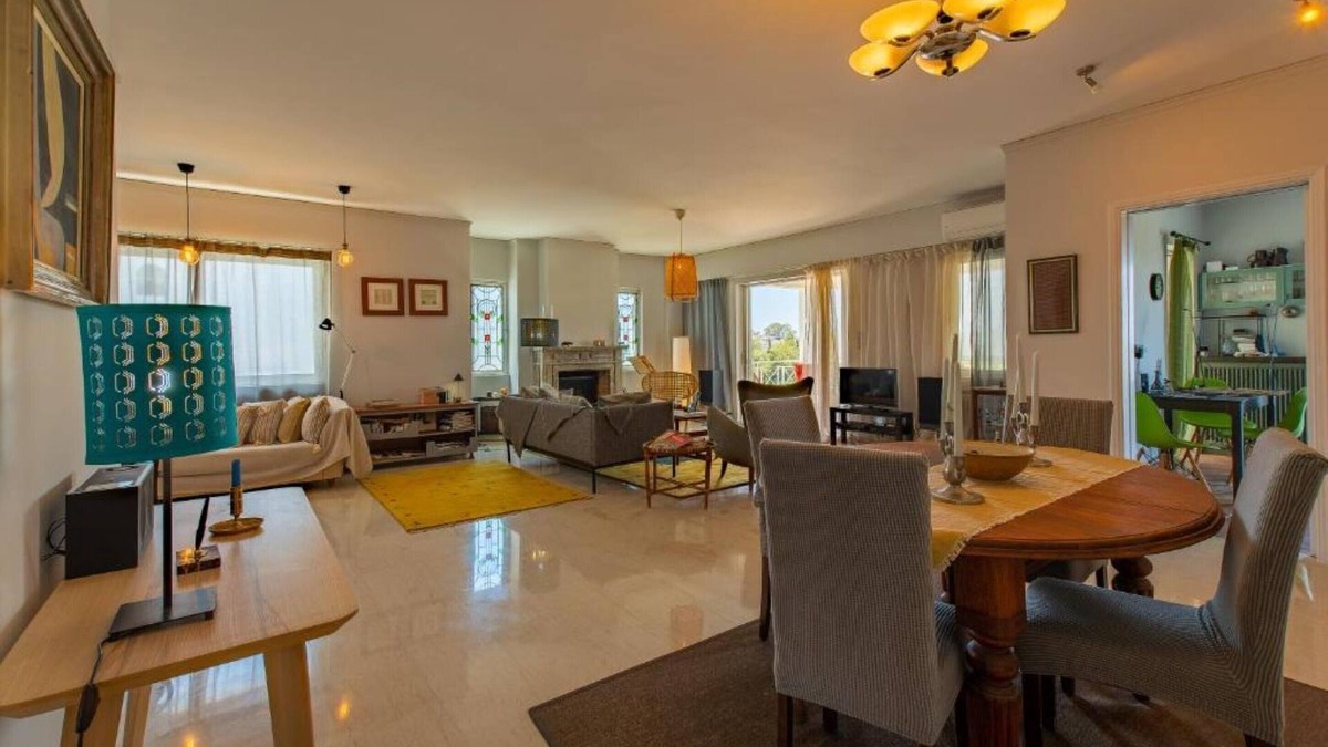 Kavouri Apartment | Spacious apartment in Kavouri