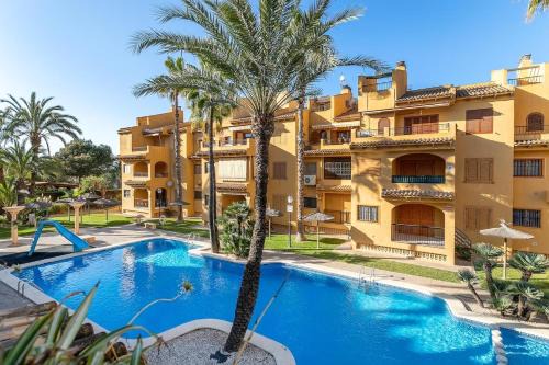 La Mata Apartment | Spacious apartment with sea view in La Mata - 75 m² - Pool