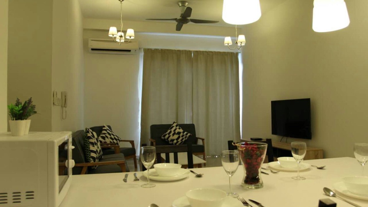 Kampung Sungai Kayu Ara Apartment | Spacious Apt with Wifi In Bdr Utama PJ