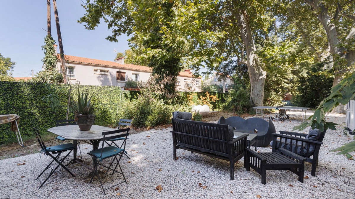 Espira de l'Agly House | Spacious Artist's Studio Duplex