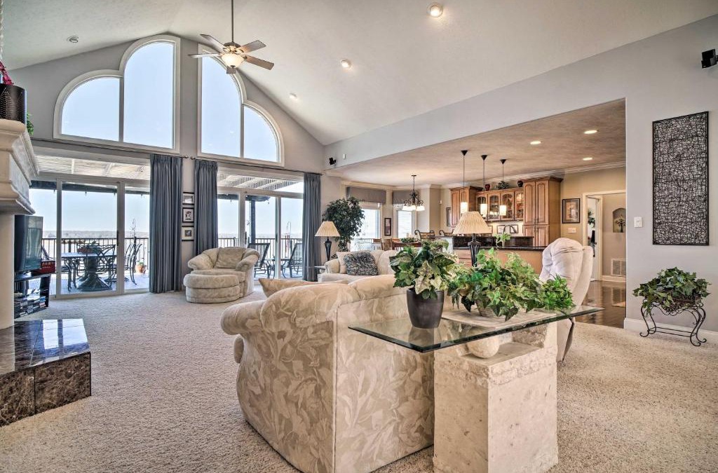 Baneberry House | Spacious Baneberry Home with Lake Douglas Views!