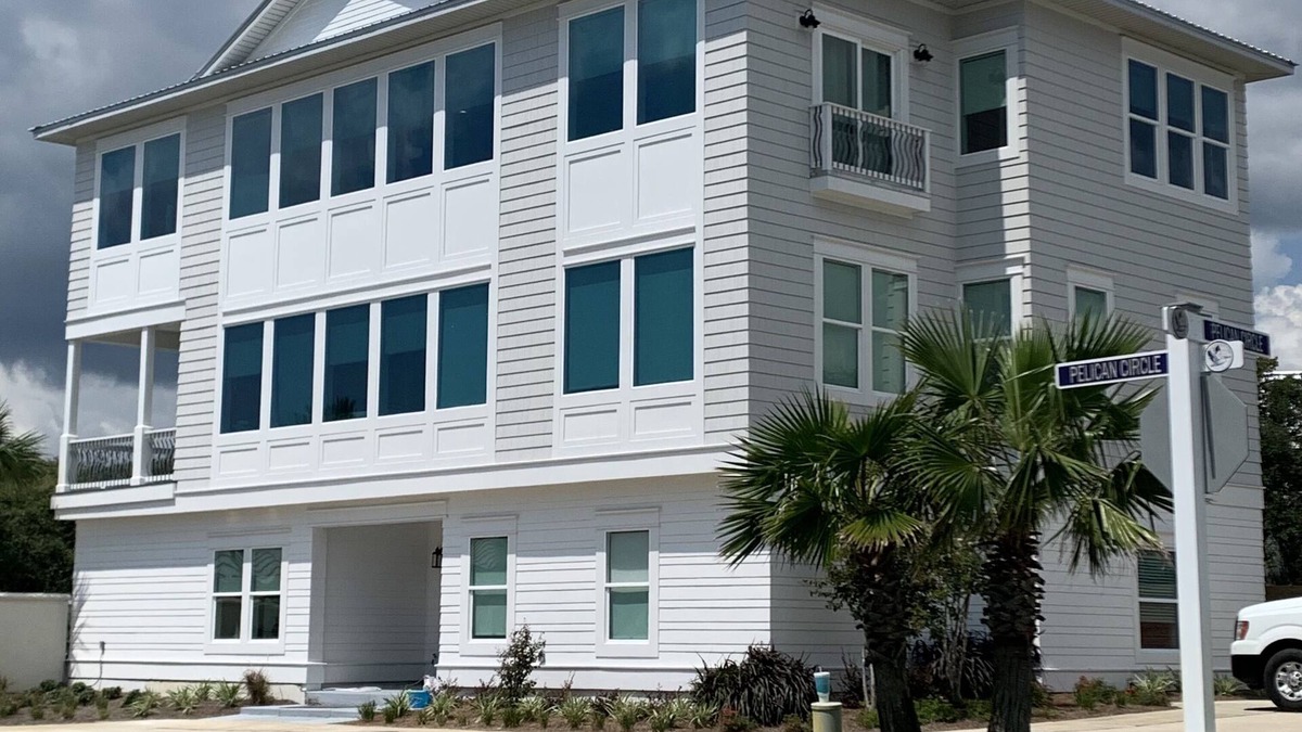 Seacrest House | Spacious Beach Retreat n2 minutes Pvt Uncrowded BeachnLarge yard Heated Pool