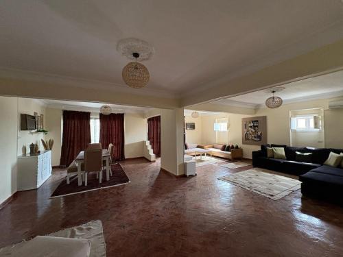 Zamalek Apartment | Spacious Boho 3BR 3BA in Zamalek