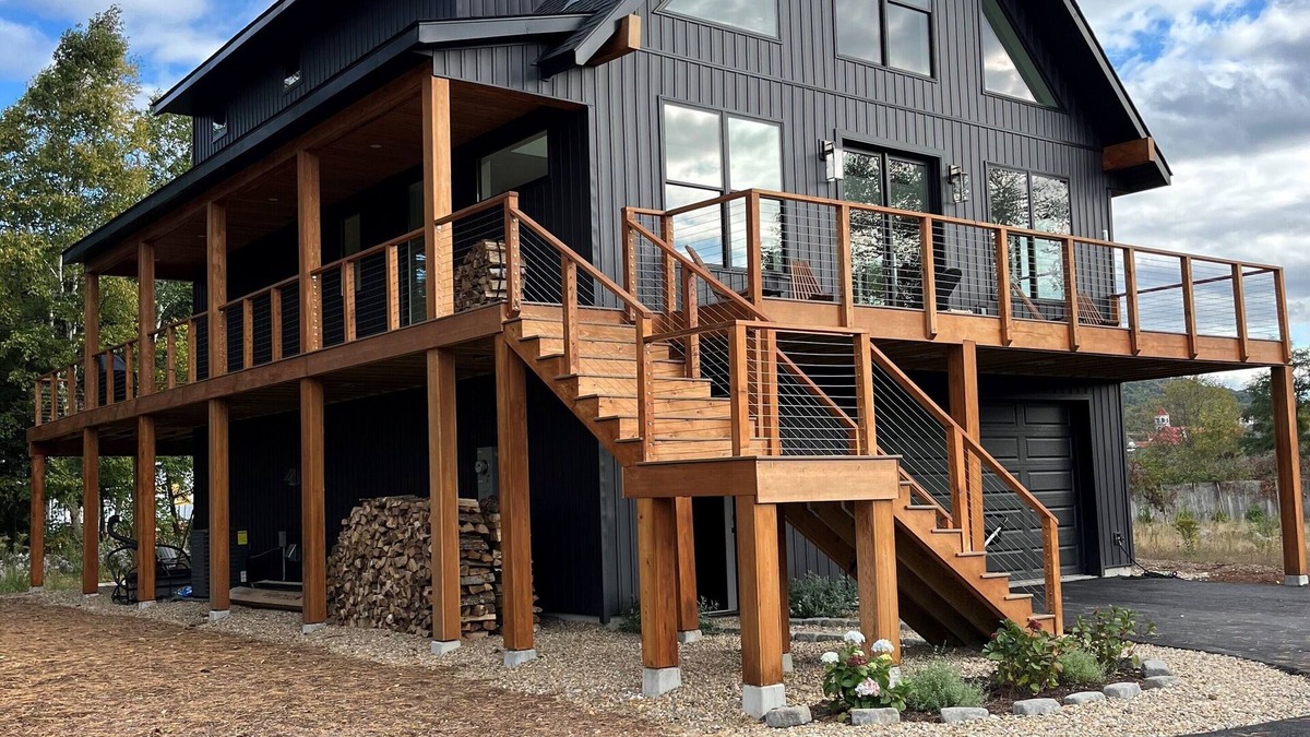 Lincoln House | Spacious Brand New 5-bedroom Loon mountain escape