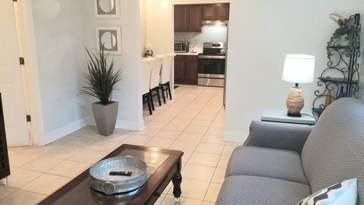 Newton Apartment | Spacious, but cozy apt - minutes from Hickory