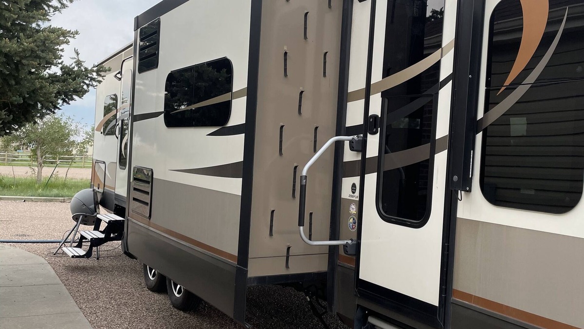 Ranchettes House | Spacious Camper 10 minutes from Frontier Park