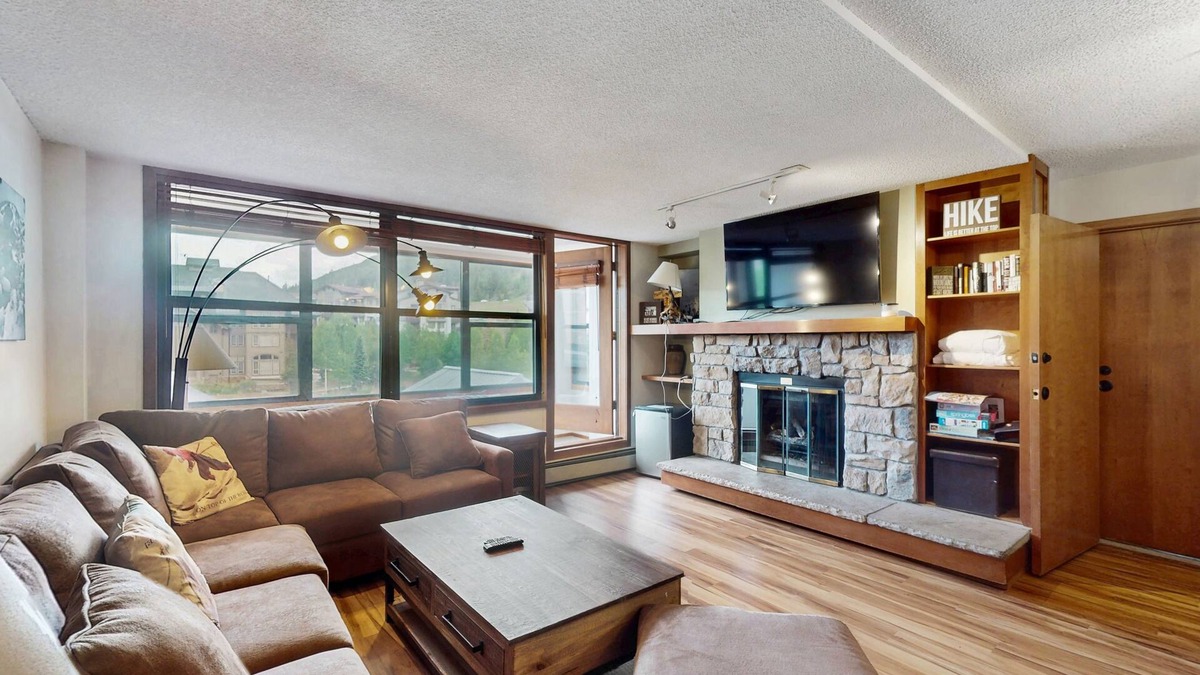 Copper Mountain Village Condo | Spacious Center Village suite w/private sunroom & shared hot tub - walk to lift