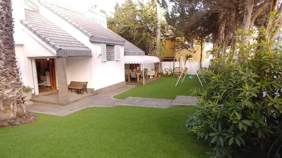 Las Brisas Ski Chalet | Spacious chalet, piano, solar energy, wifi, quality