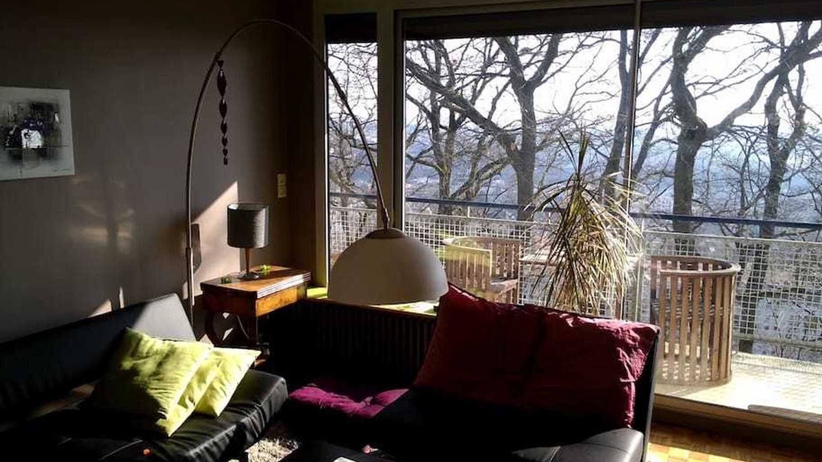 Palaiseau Apartment | Spacious charming 2 br appt with balcony 20min to PARIS