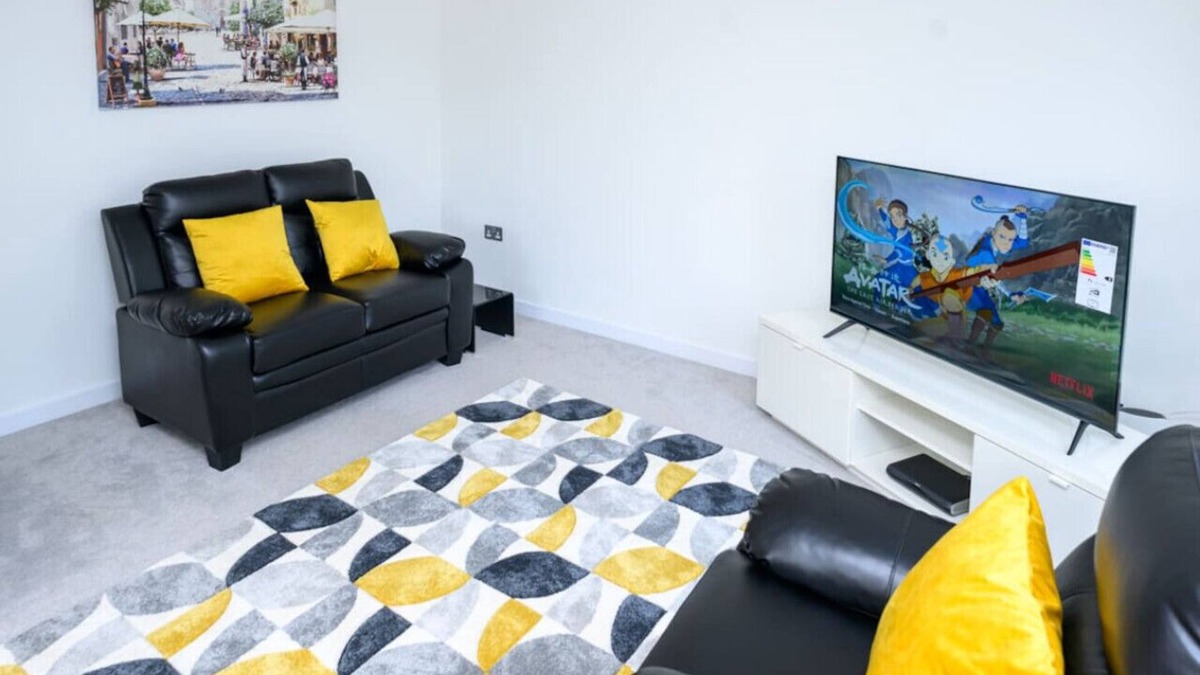 Chatham Apartment | Spacious Chatham Home with Free Parking