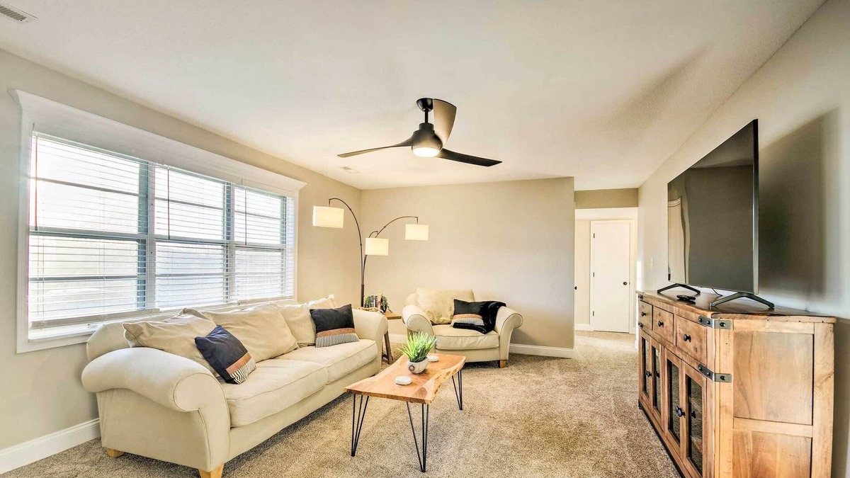 Columbia House | Spacious Columbia Vacation Rental Near Mizzou