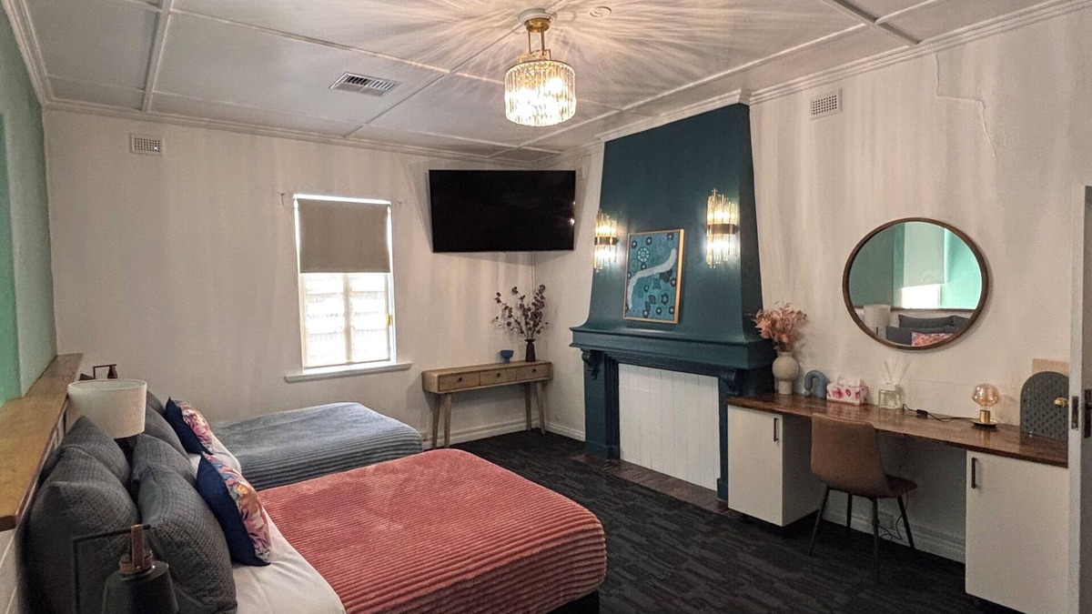 Renmark Apartment | Spacious & Comfortable Family Retreat