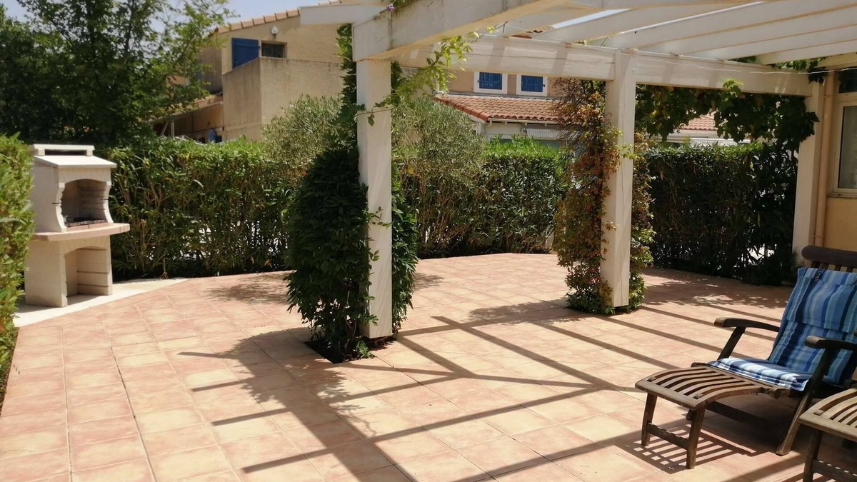 Portiragnes-Plage House | Spacious corner villa with nice view on natural reserve, 3 bedrooms, AIRCO, WIFI, PORTIRAGNES PLAGE