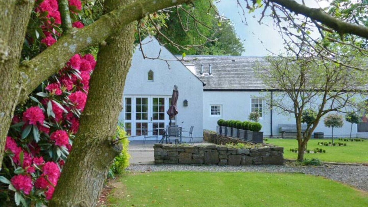 Crieff Cottage | Spacious cottage - beautiful location, rural yet within easy reach of Crieff.