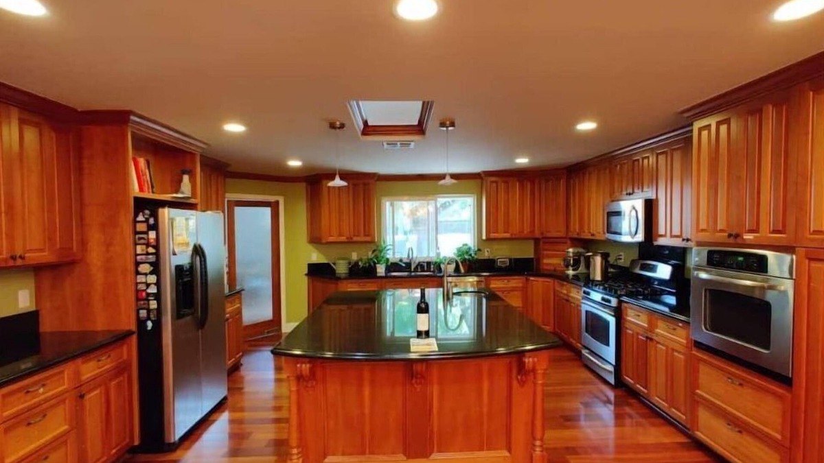 Central Davis House | Spacious Davis home near downtown and campus