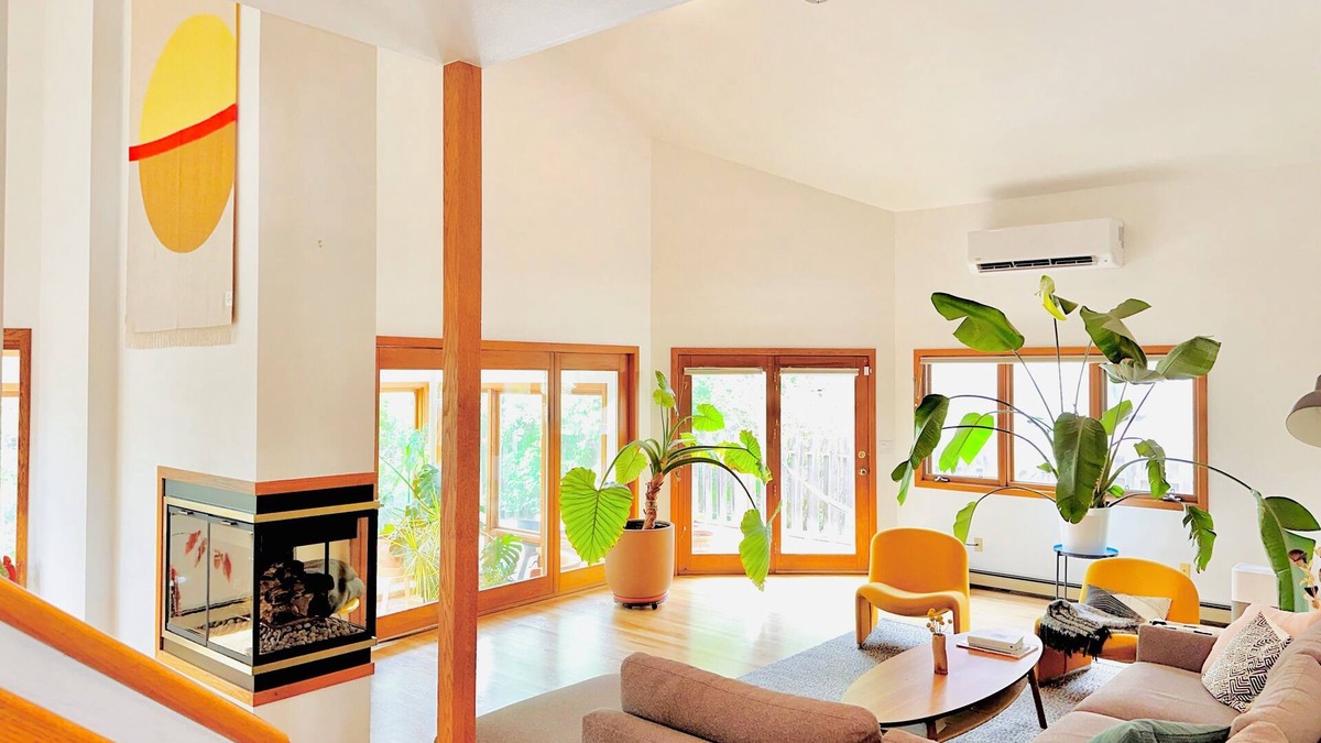 Arapahoe Ridge House | Spacious Designer Home in Boulder Perfect for Families and Groups