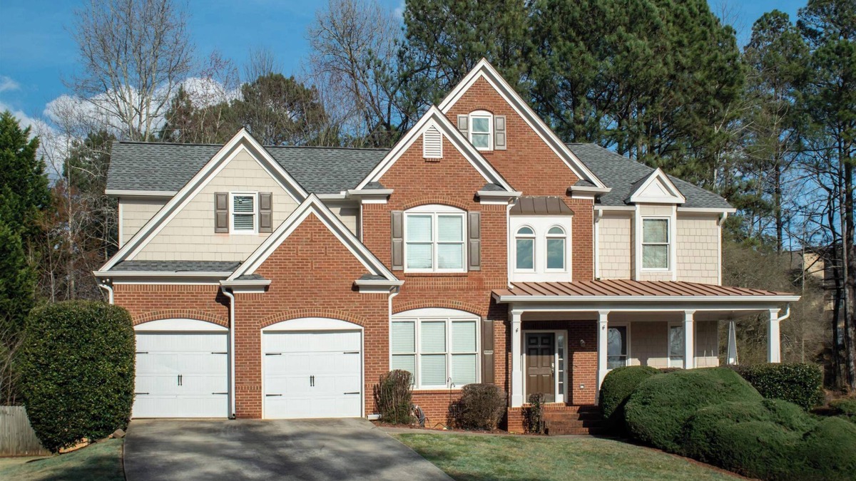 Suwanee House | Spacious Dream home W/Private Pool!