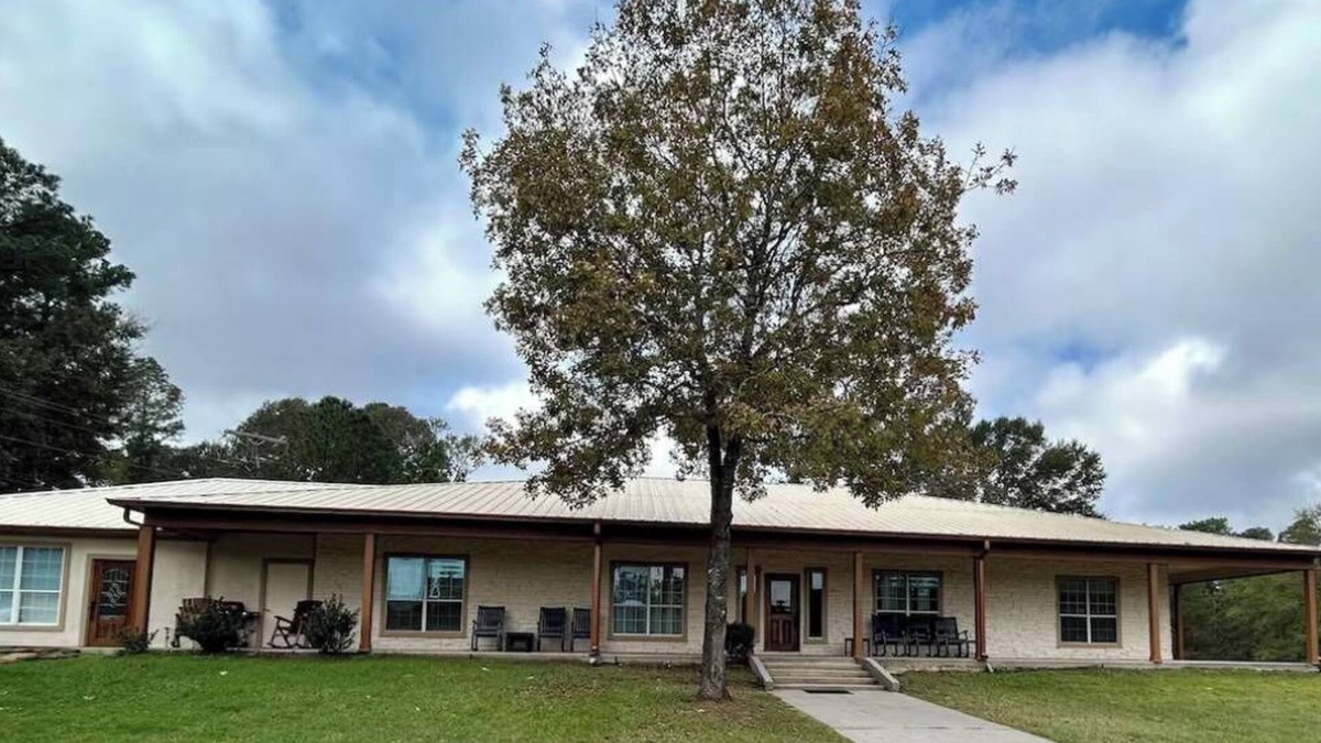 Conroe Apartment | Spacious estate with 2 homes