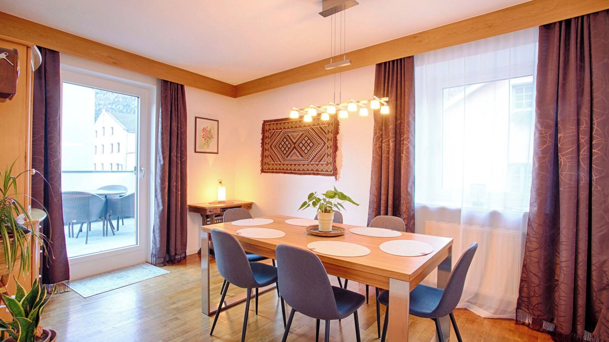 Laas Apartment | Spacious family apartment in the heart of Lasa